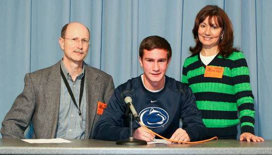 07_22_11_signing_pennsbury_psu