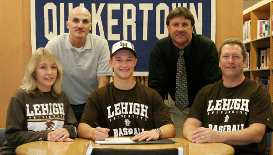 12.05.11.qtown_.sign_.lehigh