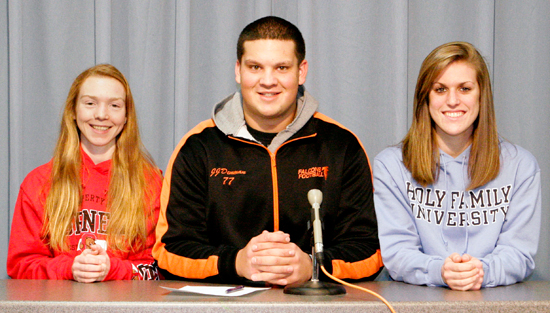 02.04.12.signing.pennsb.3