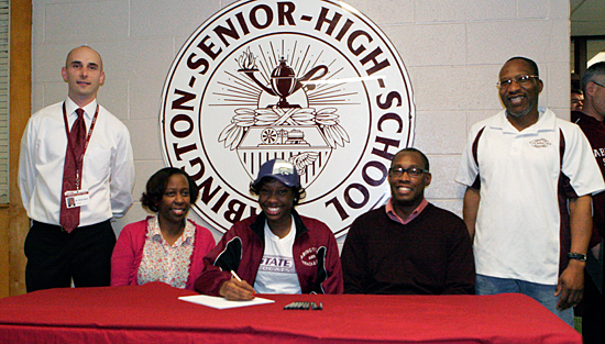 04.14.12.signing.abington