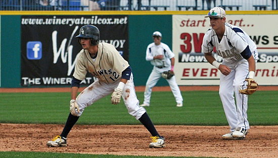 06.15.12.b.champ_.1.slide_