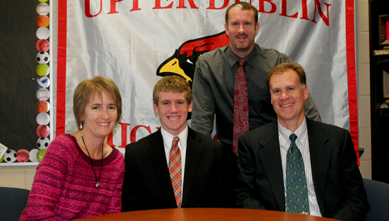 01.13.14.ud_.signing.1