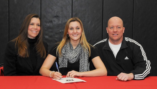7-8-15_souderton_swimming_signing