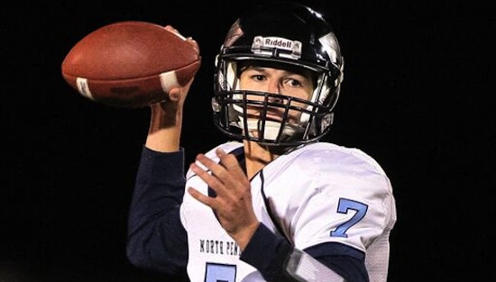 10-24-15_football_np_game_slide