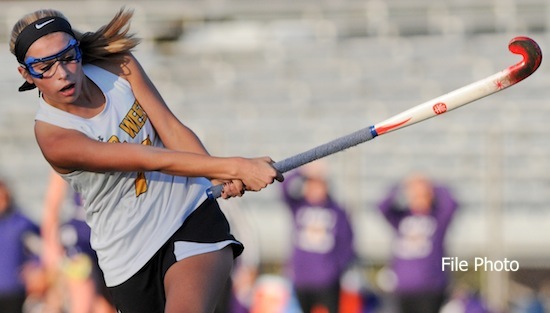 11-10-15_field_hockey_cbw_wrap_slide
