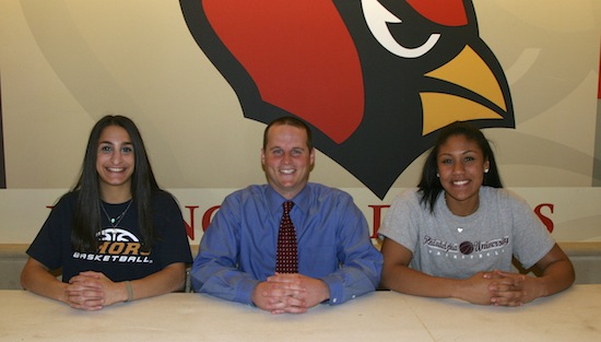 06-28-16_ud_signing_basketball_slide