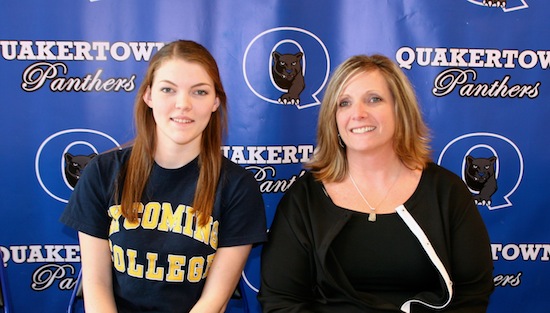 07-14-16_quakertown_signing_gvb_slide
