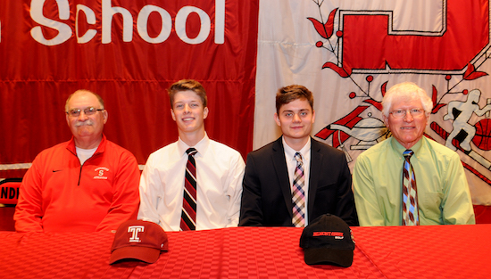 07-11-17_souderton_signings_golf_slide