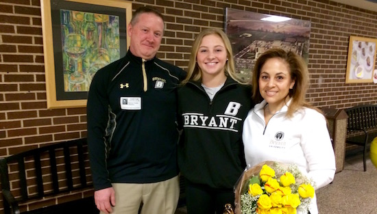 08-13-17_crn_signings_softball_slide