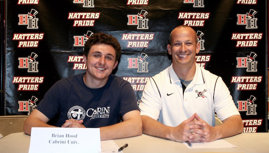 08-28-17_hh_signings_cabrini_slide