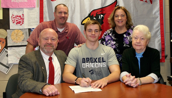 11-19-17_ud_signings_drexel_slide