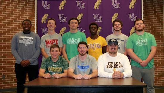 07-25-18_umo_signings_fb_slide