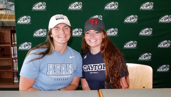 08-02-18_pr_signings_sb_slide