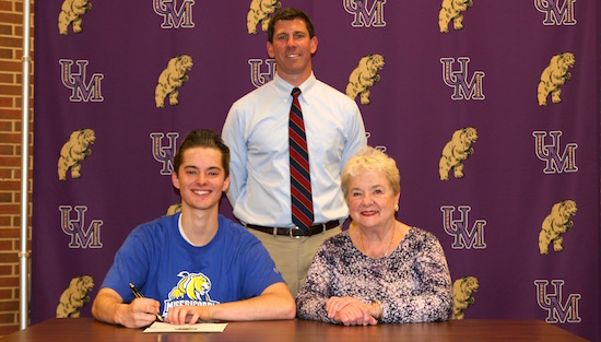 08-08-18_umo_signings_bb_slide