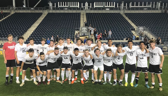 10-10-18_soccer_b_wt_slide