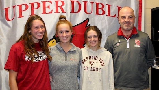 11-20-18_ud_signings_gsoccer_slide