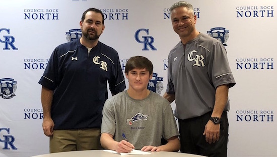 11-28-18_crnorth_signings_slide