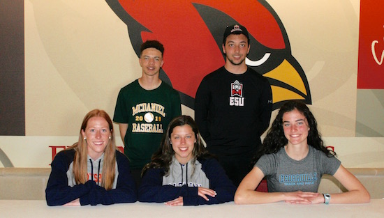 04-24-19_ud_signings_slide