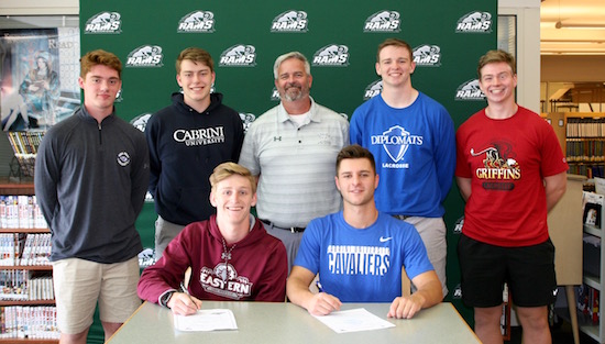 07-03-19_pr_signings_blax_slide