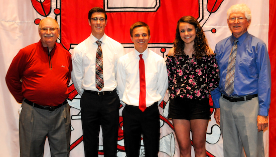 07-11-19_sahs_signings_golf_slide