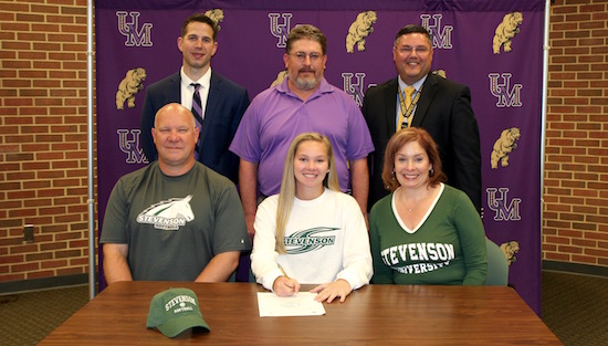 07-27-19_umo_signings_sb_slide