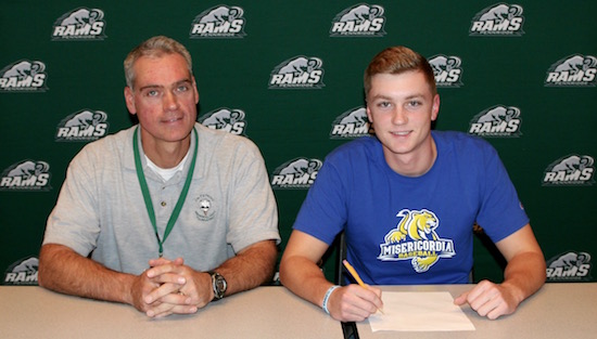 11-19-19_PR_Signings_Baseball_Slide