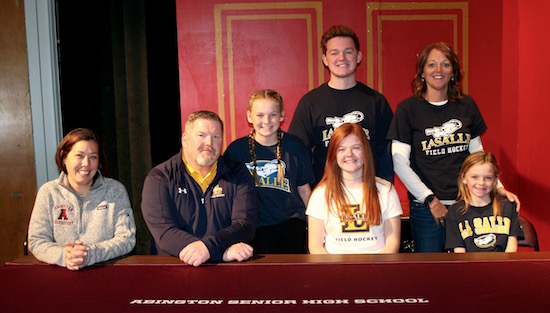 11-20-19_Abington_Signings_FH_Slide