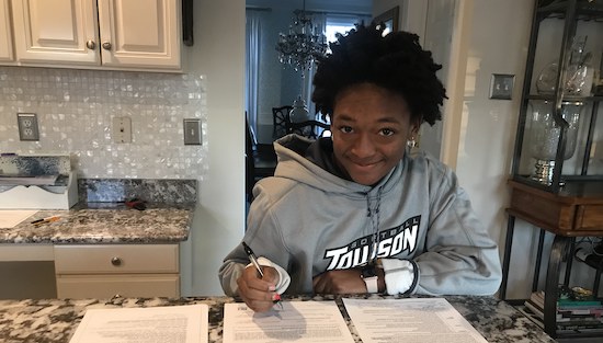 06-23-20_SAHS_Signings_Naila_Neely_Slide_8