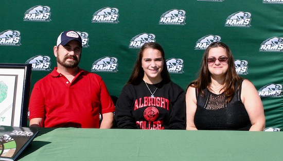 08-26-20_PR_Signings_FH_Slide