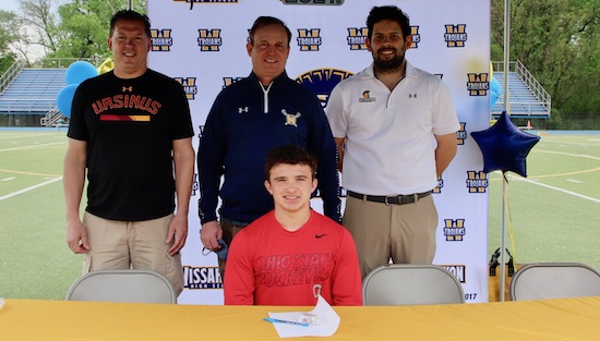 07-12-21_Wiss_Signings_BLAX_Slide