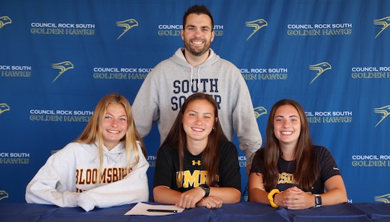 07-13-21_CRS_Signings_GSoccer_Slide