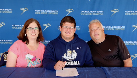07-19-21_CRS_Signings_FB_Slide