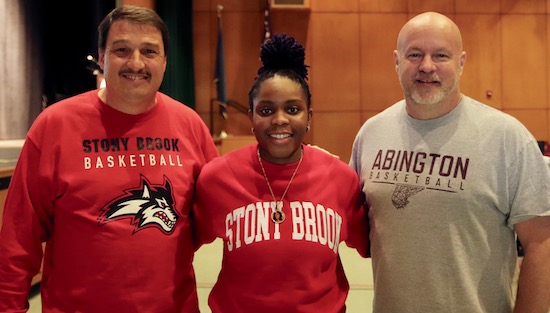 11-24-21_Abington_Signings_GBB_Slide