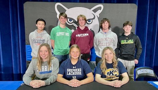03-01-22_QCHS_SIgnings_Slide-1 2