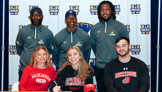 03-21-22_Wiss_Signings_SB_Slide_1