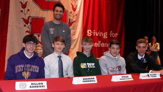07-25-22_SAHS_Signings_BSoccer_Slide