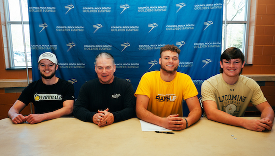 10-04-22_CRS_Signings_FB_Slide