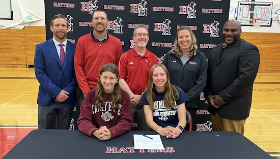 11-12-22_HH_Signings_XC_Slide