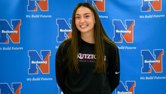11-29-22_Neshaminy_Signings_GBB_Slide