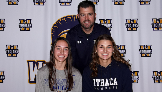 04-26-23_Wiss_Signings_Soccer_Slide