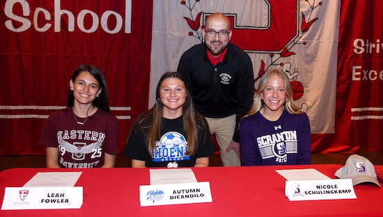 07-12-24_SAHS_SIgnings_GSoccer_Slide