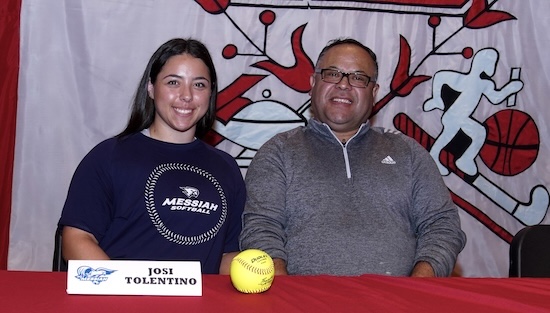 08-04-24_SAHS_Signings_SB_Slide