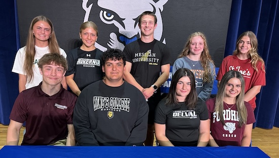 06-02-26_QCHS_Signings_Slide