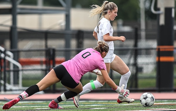 09-28-26_SoccerG_Wrap_Slide