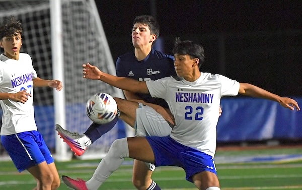 10-29-26_SoccerB_District_Wrap_Slide