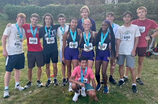 09-18-24_XC_UMO_Team.jpg